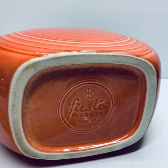 Fiestaware Persimmon Large Disc Pitcher - Picture 6 of 7